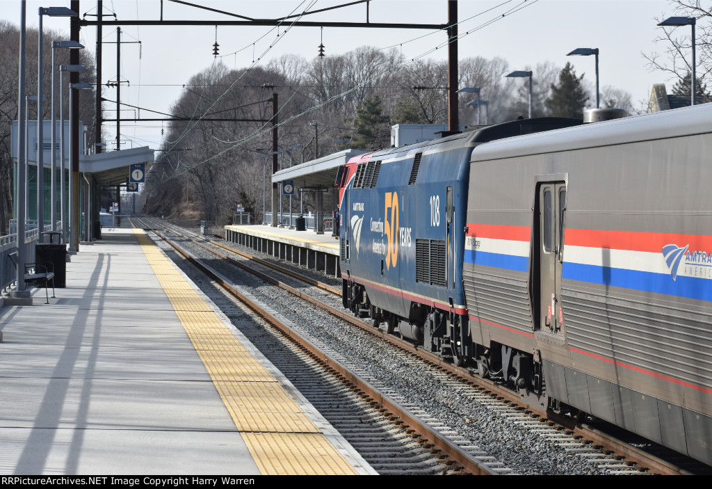 Amtrak Pennsylvanian 43